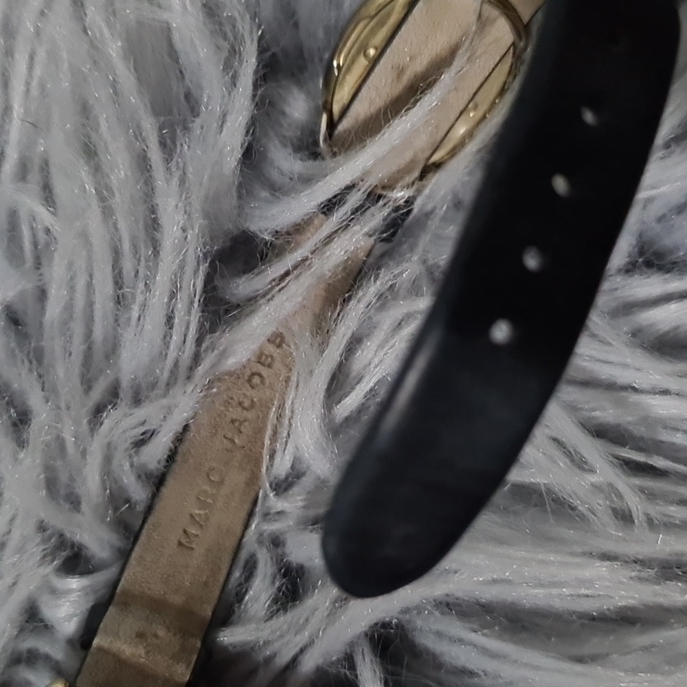 genuine Marc Jacobs watch - Picture 3 of 6